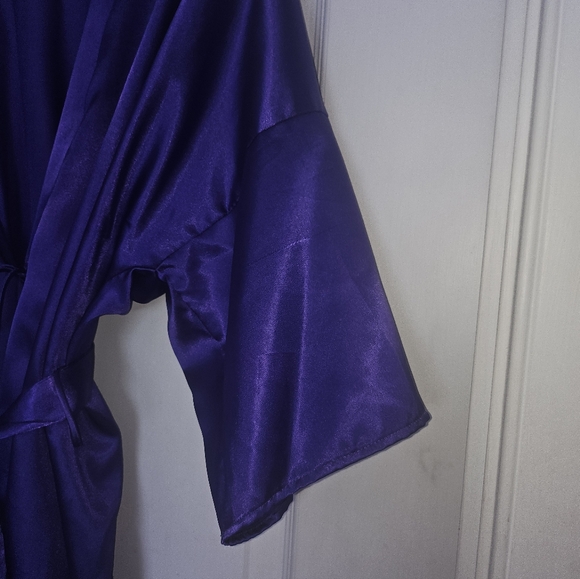 Purple Satin Robe - Picture 6 of 10